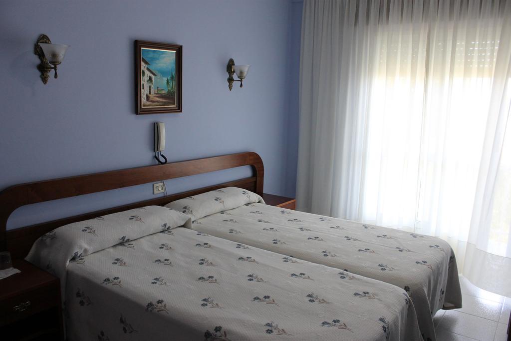Hotel Arco Iris Villanueva De Arosa Oda fotoğraf